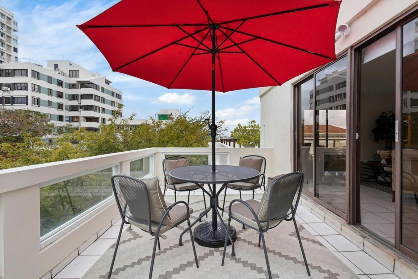 Appartement Hidden Gem In Miramar- Power Generator- Parking à San Juan Extérieur photo
